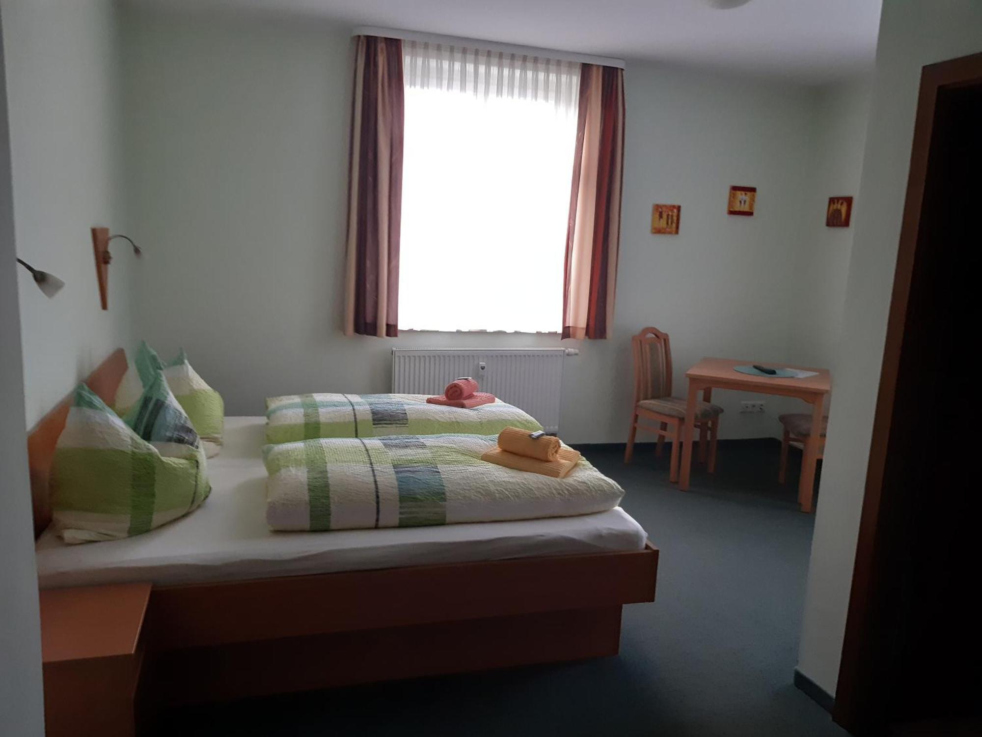 Pension Schoene Grossrohrsdorf الغرفة الصورة